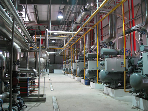 Proyecto de refrigeración avícola en Egipto